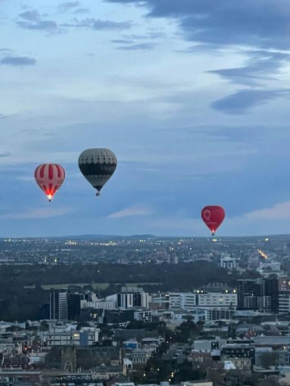 WSP LUX 1B1B apartment in CBD, Melbourne